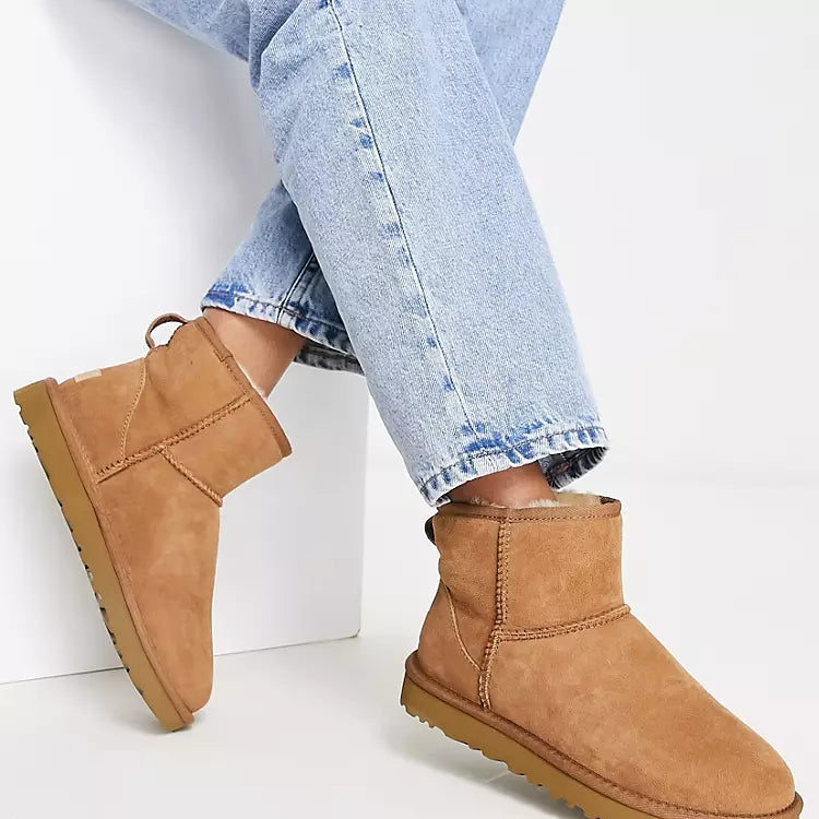 Classic tan ugg boots hotsell