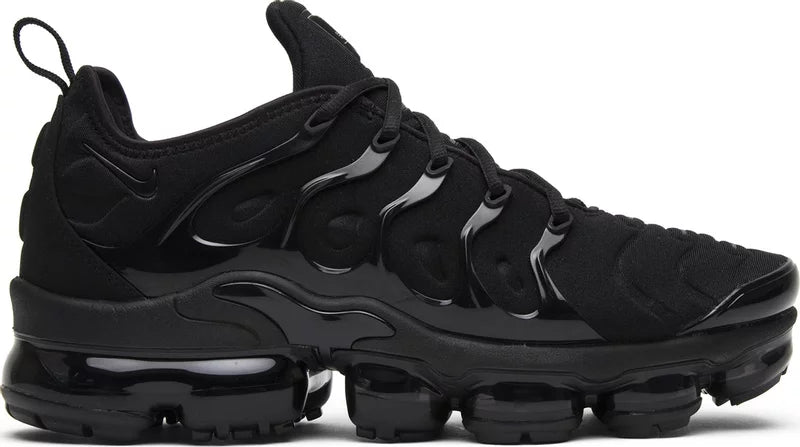 Air vapormax plus all black discount