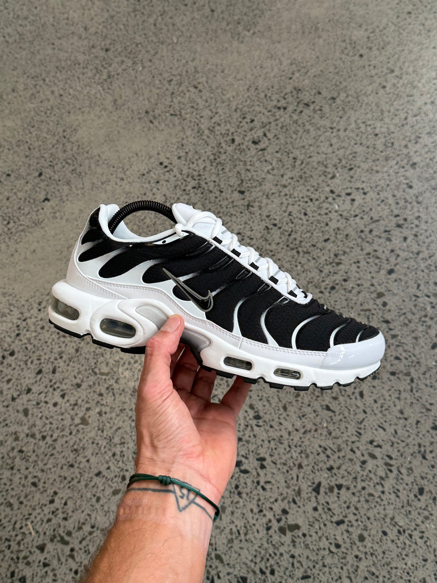 Nike Air Max Plus Tuned 1 Killer Whale | The Vault UK