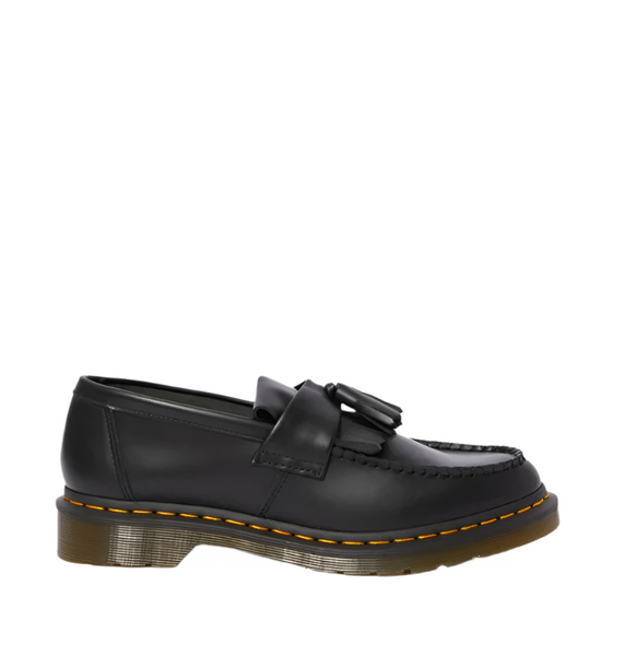 靴 Dr.Martins ADRIAN TASSEL LOAFER Dr Martens Adrian Smooth Leather Tassel Loafer Black | The Vault UK
